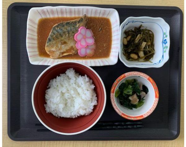 ワークステーション大垣_無料昼食